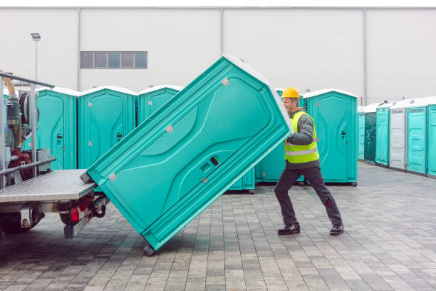Best Portable bathroom rental  in Vineyard, CA